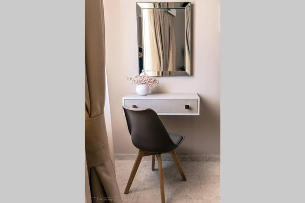 Remvi Deluxe Apartment 202 With Sea View Karpathos Ngoại thất bức ảnh